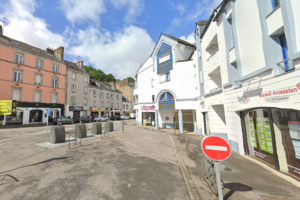 LOCAL COMMERCIAL 61 M2 QUIMPER