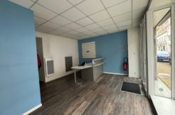 LOCAL COMMERCIAL / BUREAU