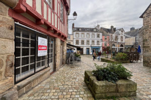 Local 33 m2 Place au Beurre