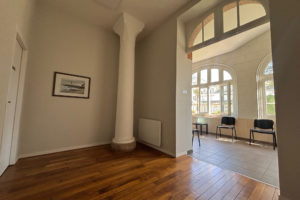 À VENDRE   Local professionnel ou potentiel appartement   Quimper, Résidence du Grand Séminaire
