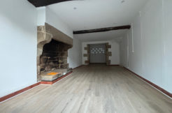 Local 33 m2 Place au Beurre