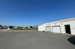 À LOUER   LOCAL D’ACTIVITÉ 150 m2 AVEC SHOWROOM & ATELIER