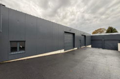 Bâtiment d’activité à louer   Secteur du Grand Guélen (proche échangeur)