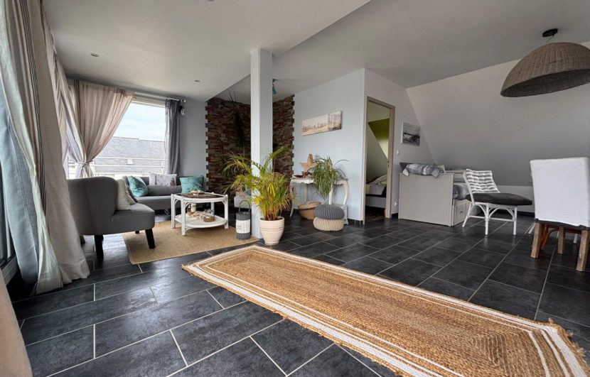 photo_77bbde77b3a69973338d5c6b06bf8138