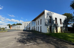 Immeuble à usage professionnel – TROYALAC&rsquo;H