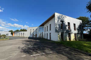 Immeuble à usage professionnel – TROYALAC&rsquo;H