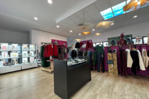 Local commercial 200 m2    Quimper, Route de Bénodet