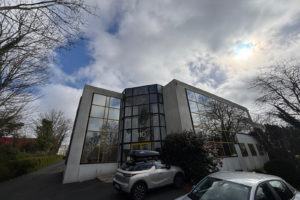 Plateau de bureaux à louer   150 m2   Zone administrative de Créac’h Gwen