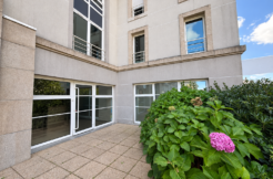 Local professionnel / Bureau 130 m2   Quai de l’Odet   Excellente visibilité