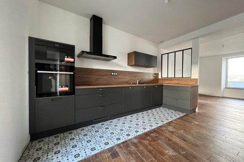 Beau 3 pièces rénové au Centre-Ville!