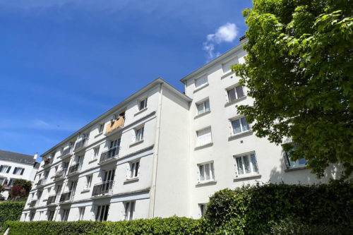 100M2 proche du PALAIS!