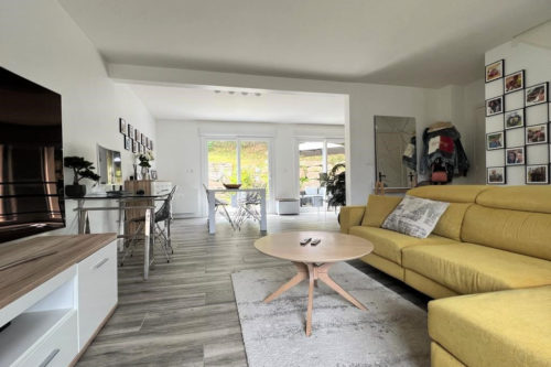 jolie maison proche des commodités