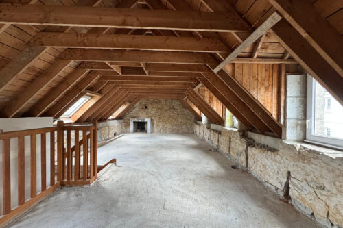 Maison & son jardin bordant le Steïr