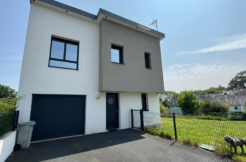 Maison contemporaine à KERFEUNTEUN !