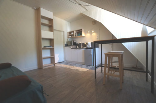 Studio meublé Eau, Elec et internet compris, Secteur Chaptal