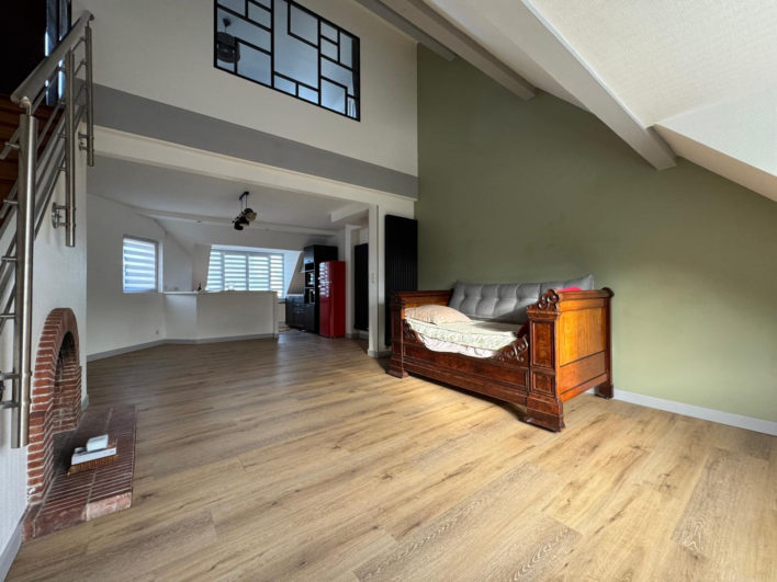 photo_703c83bfb0db845e9e2784ab6c2af549