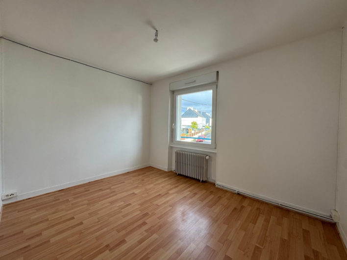 photo_0122f68f69731b34a8d5beb1163bdf55