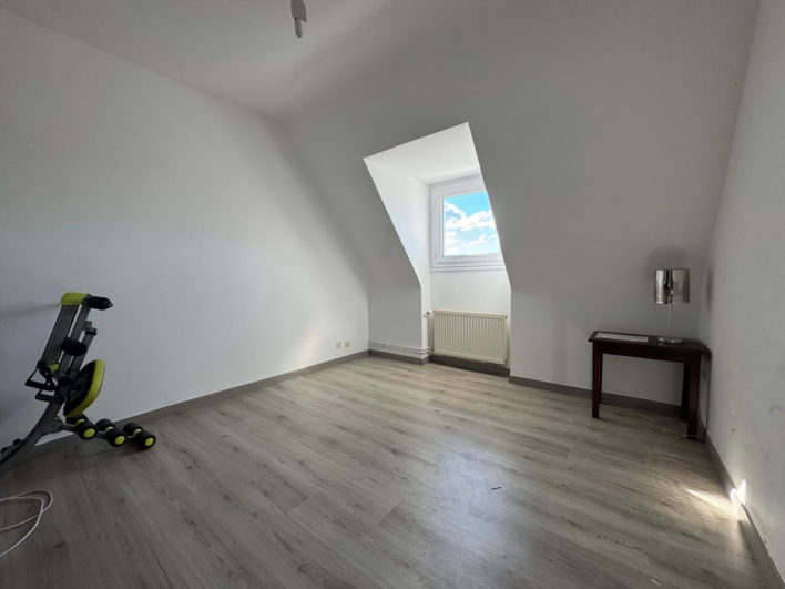 photo_0487cba89c7d279fef2d6d69acb347f3