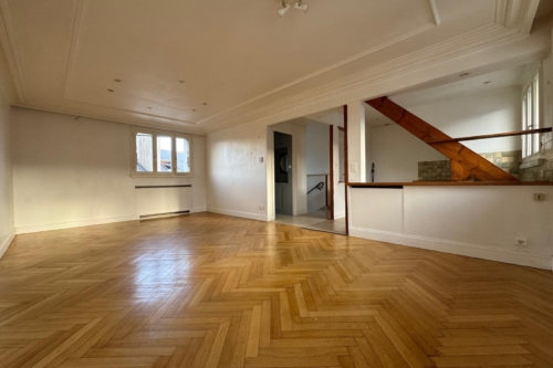 Appartement 4 pièces proche du Centre