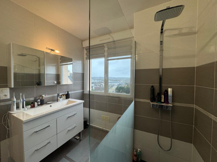 photo_30a4cfa8052acaf34196bc3d8ec4f580