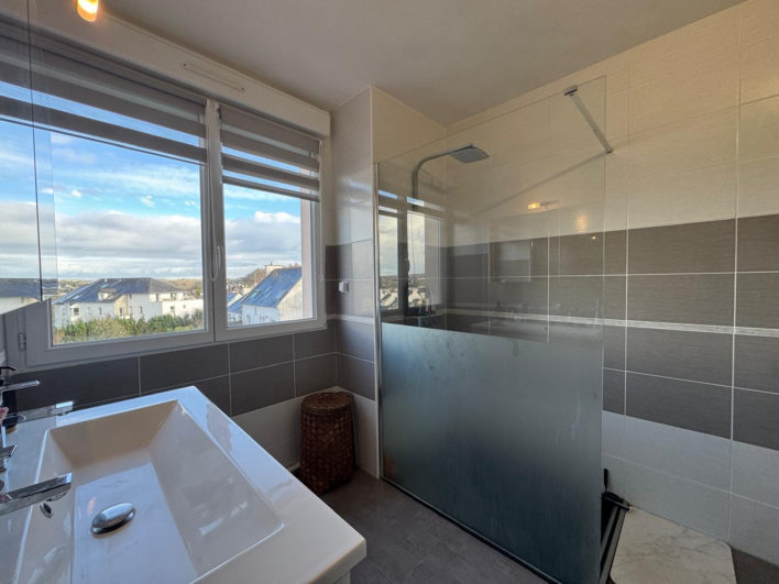 photo_7749b71c69d8cbf597415c37bf5c5a77