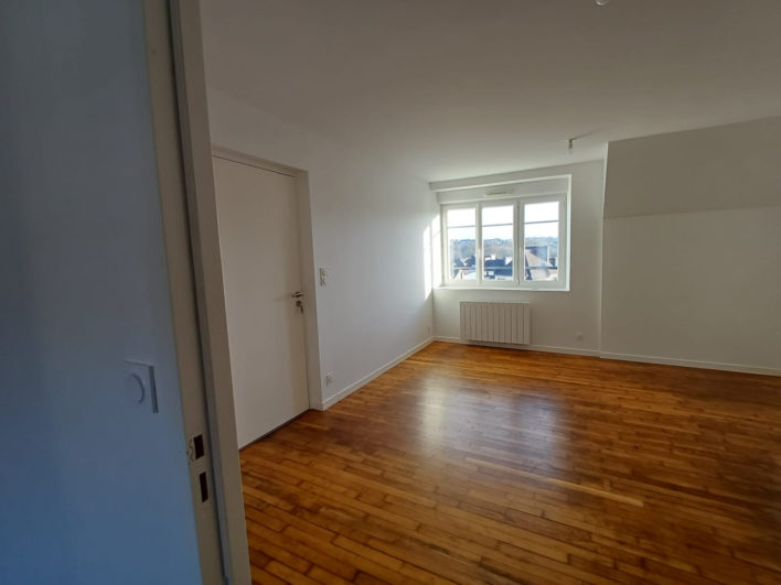 photo_f591f728339e3bd5363452dbfba0fc11