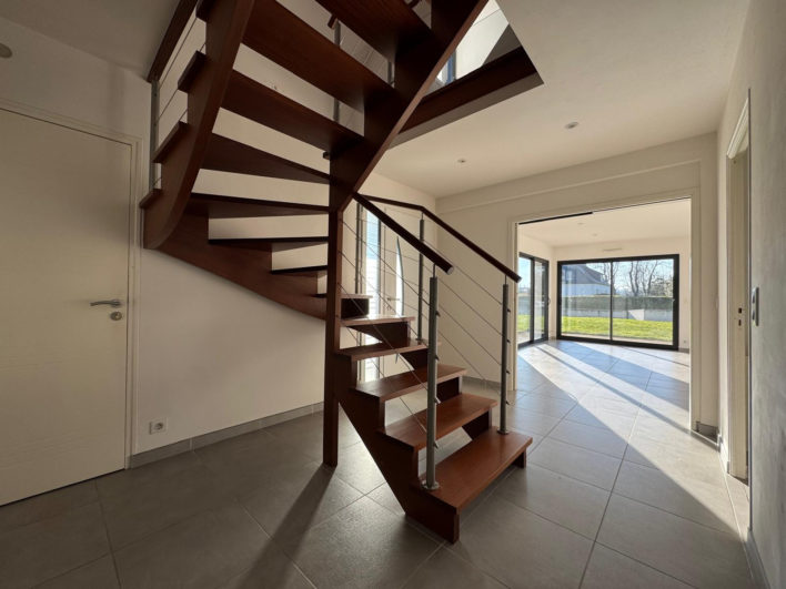 photo_6870c8468920453b6d0c32bc357888ff