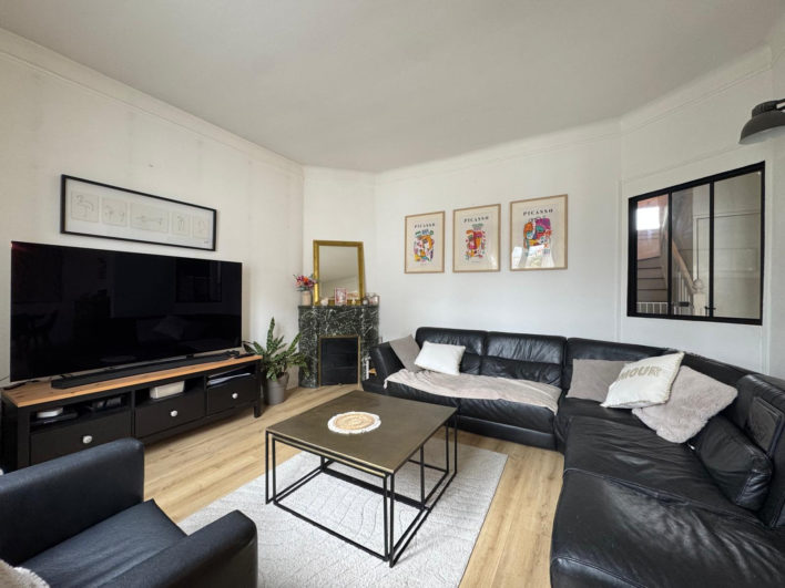 photo_63b875a045f40953c31fbe41d4f81f9c