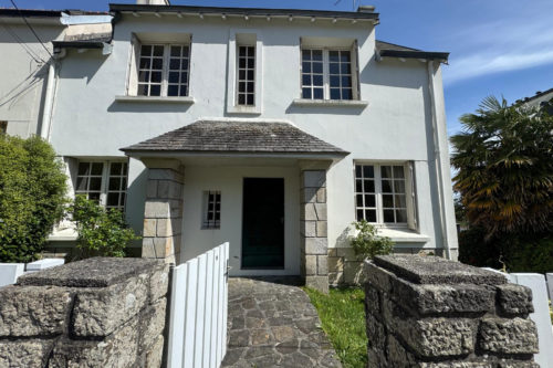 Maison sur les hauteurs de la ville