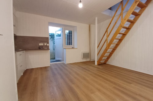 Proche Axe Rocade Nord – Appartement type 1 bis en duplex